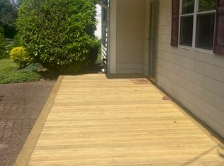 (Undisclosed Address), Farmingville, NY 11738