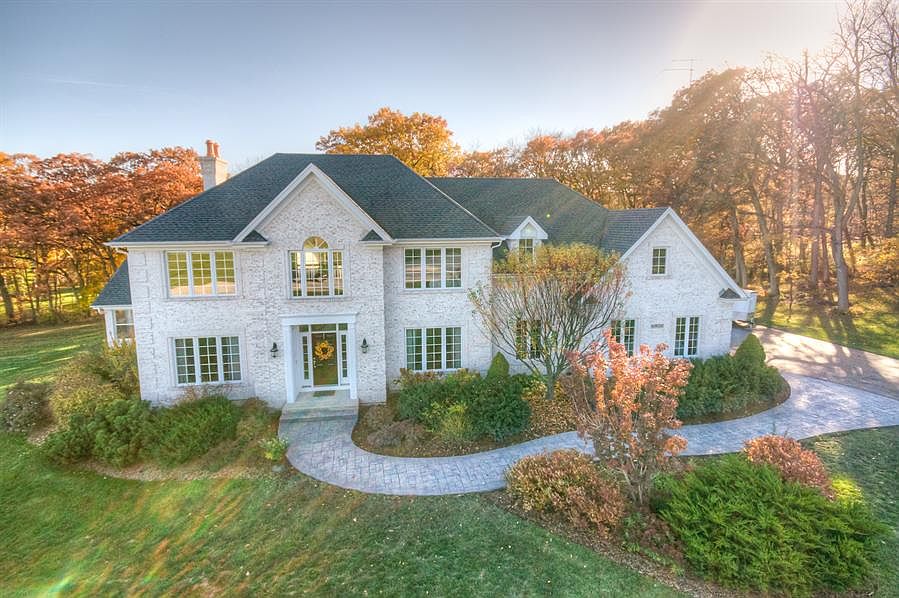 1st image of 41W155 Oak Hills Ct