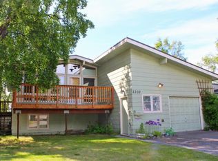 2302 Culver Pl, Anchorage, AK 99503