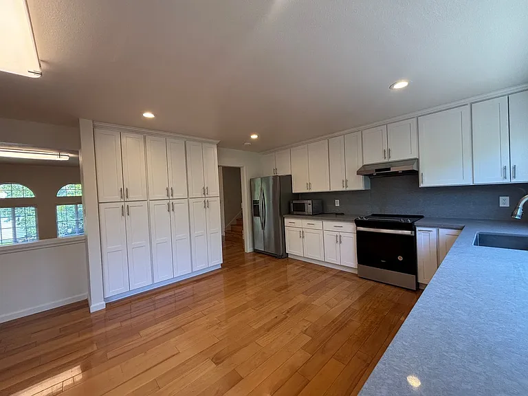 43090 Scofield Ct — Photo 7