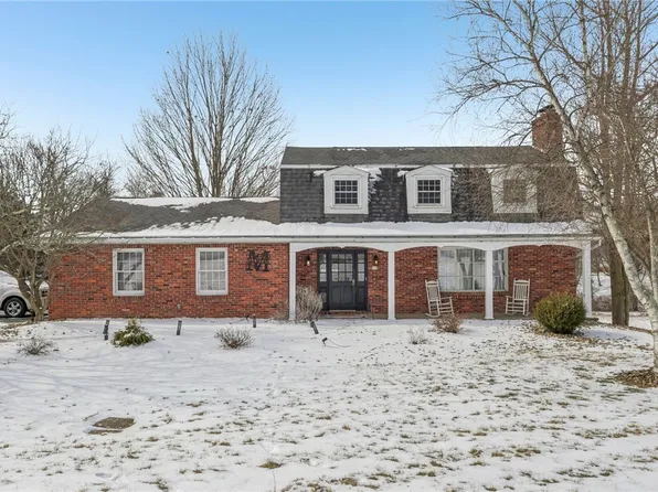 115 Ridgemont Dr, Industry, PA 15052