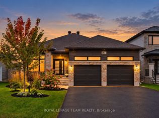 433 Aurora St, Russell, ON K4R 0L3