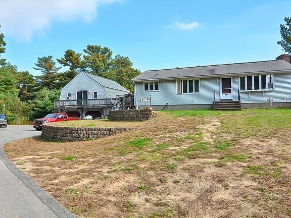 2nd image of 684 Plymouth St