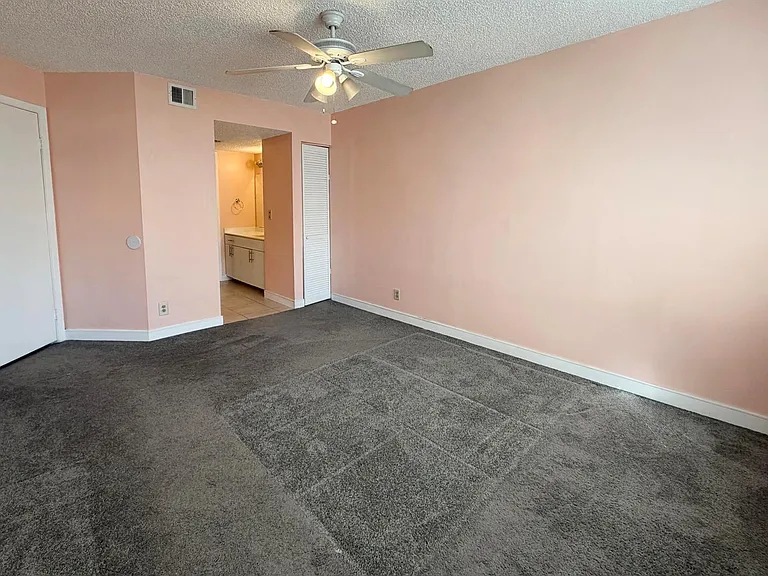 9977 Westview Dr #111 — Photo 12
