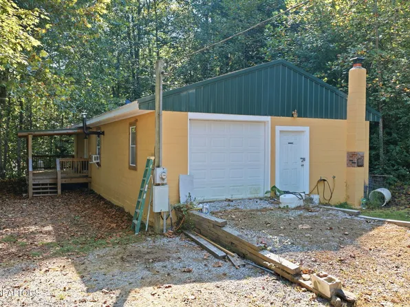 5935 New River Hwy, Briceville, TN 37710