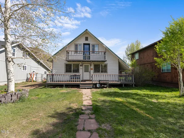 221 Nevava Street, Hot Sulphur Springs, CO 80451