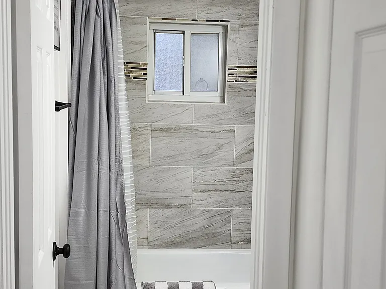 38 Hill Ave #6 — Photo 19