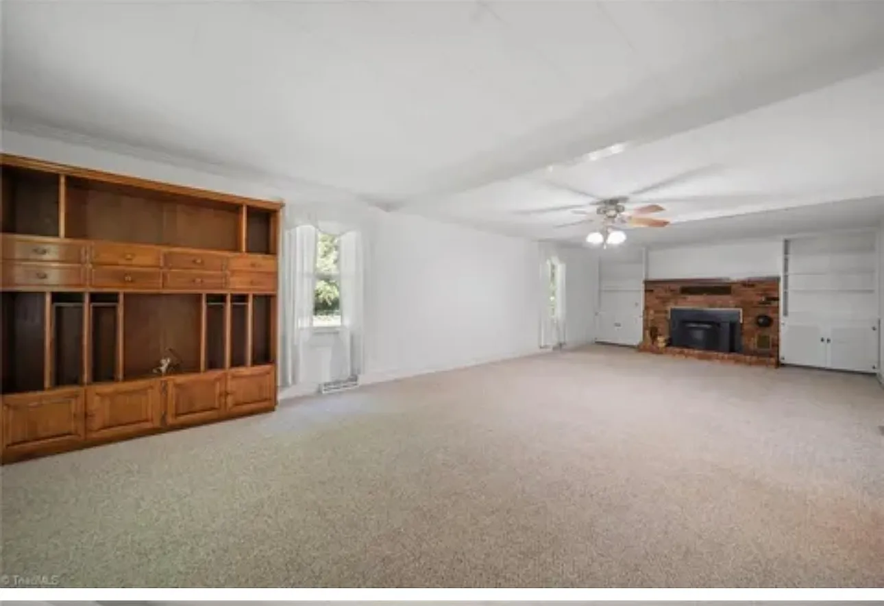 3 bed, 1423 sqft, $1,650 — Photo 2