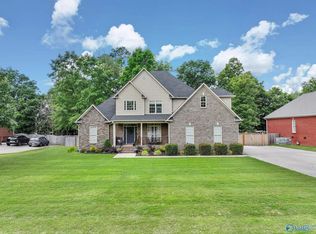3307 S Point St SW, Hartselle, AL 35640