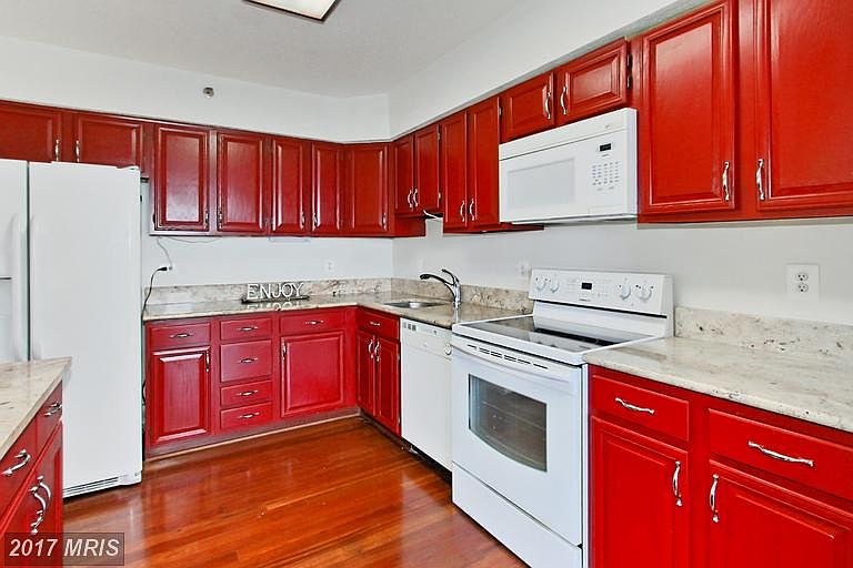 1st image of 3713 George Mason Dr #1316