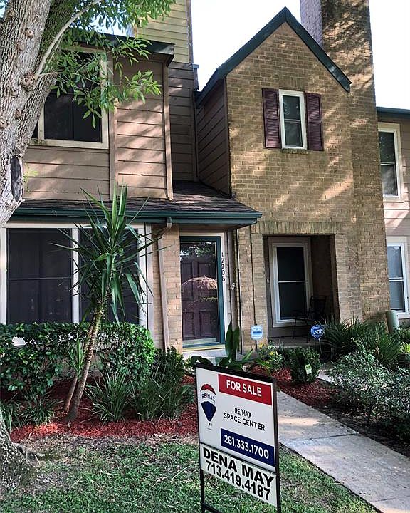 1st image of 17706 Kings Park Ln