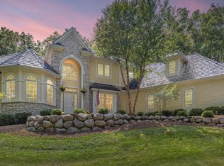 N14W30351 Willow Hill Rd, Delafield, WI 53018