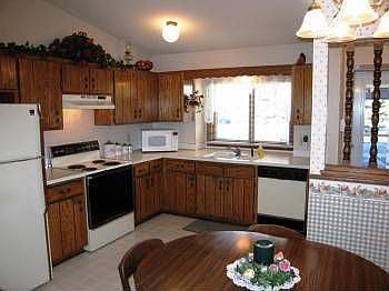 2nd image of 336 Pleasure Creek Dr NE