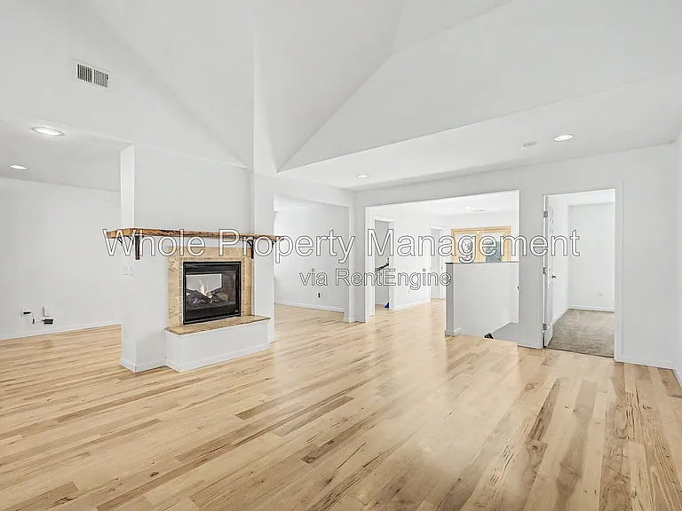 3211 S Cherokee St — Photo 4