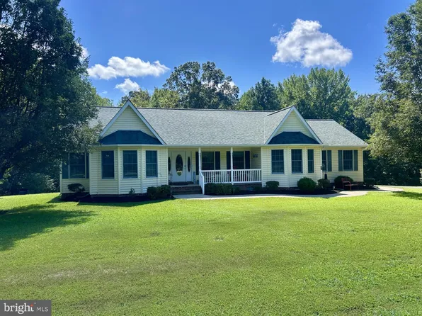 39384 Ledford Dr, Clements, MD 20624