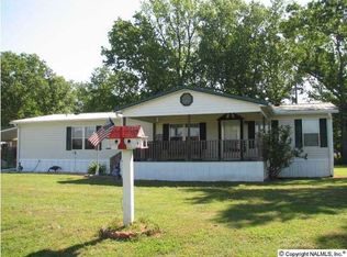 43 Stephenson Rd, Hartselle, AL 35640