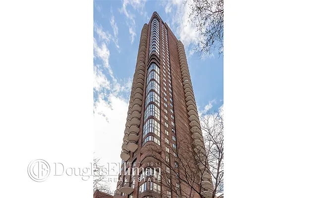 Sold by Douglas Elliman | media 18