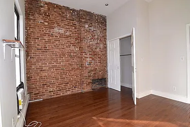 Rented by Optimar International Realty