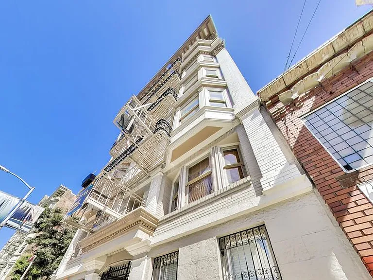 860 Bush Street — Photo 2