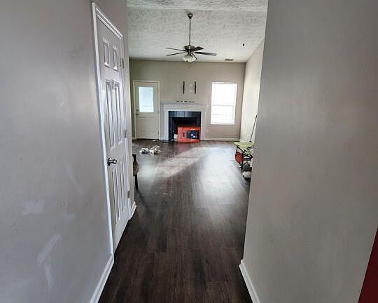 4th image of 3857 Goodhope Ln