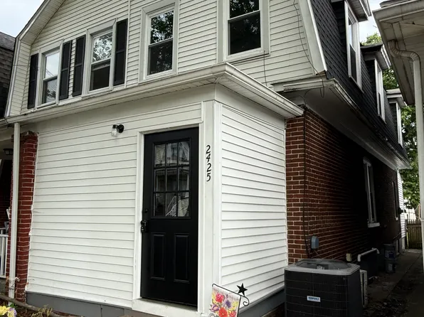 2425 Forest St, Easton, PA 18042