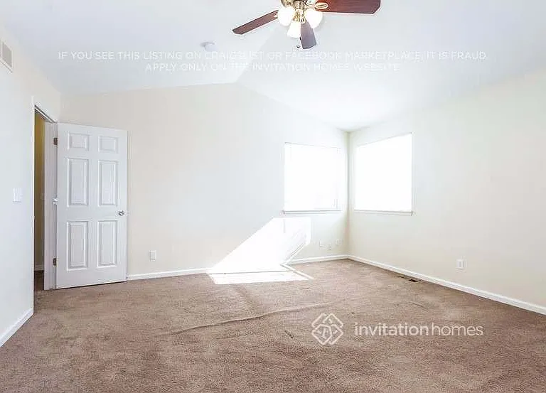 11904 Kearney Cir — Photo 12