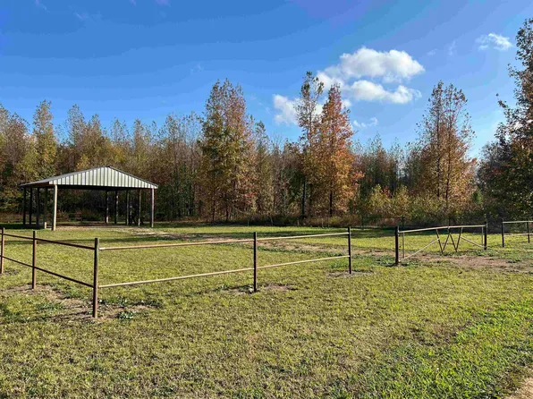 88 & 89 Towboat Ln, Adamsville, TN 38310