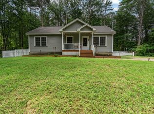 41 Harbor View Rd, Limerick, ME 04048