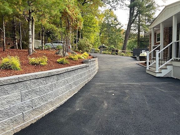 5th image of 620 Edmands Rd