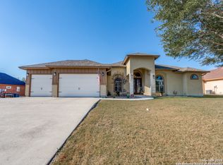 223 River Park Dr, New Braunfels, TX 78130