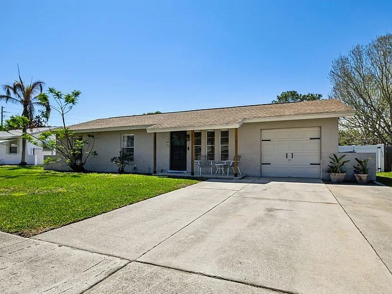 1795 Dogwood Dr — Photo 5