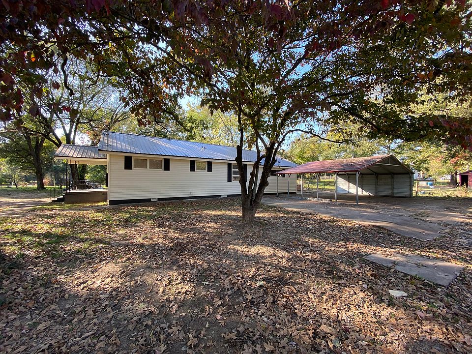1st image of 30 Cottonwood Ln