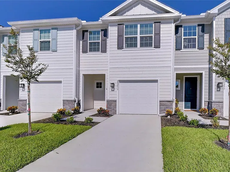 20253 Lou Angela Ln — Photo 2