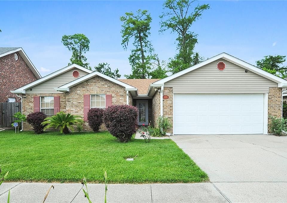 1st image of 2685 Longbranch Dr