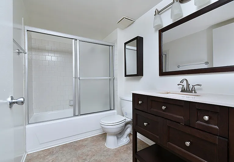 4235 Whitsett Ave #105 — Photo 34