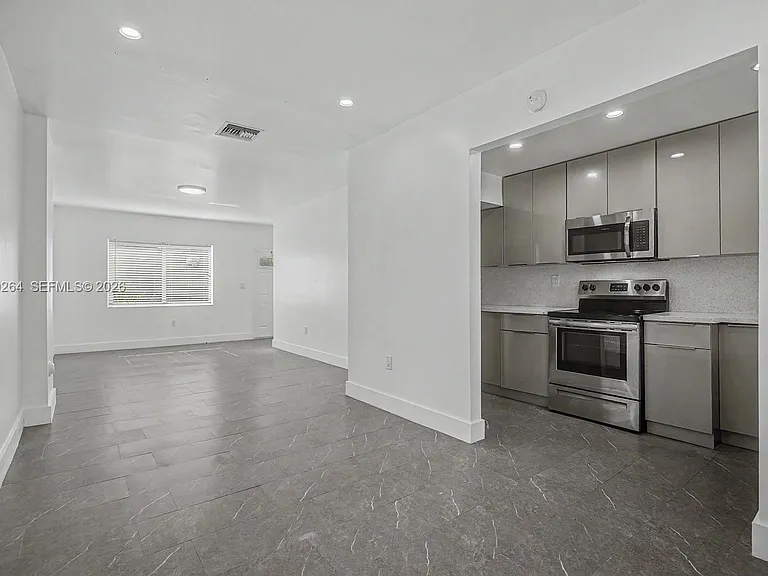 8466 NW 4th Ct #8466 — Photo 5