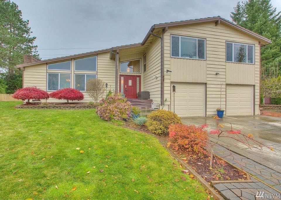 1st image of 24010 138th Ct SE