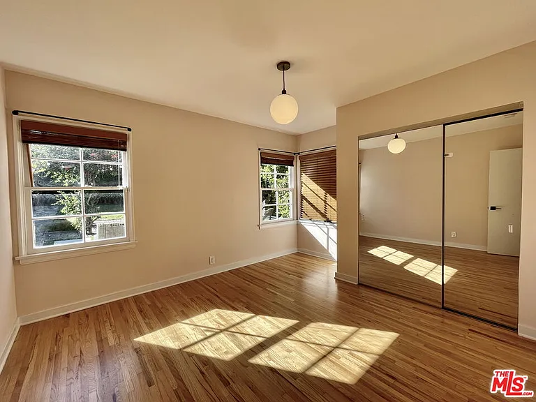 8011 Stewart Ave — Photo 16