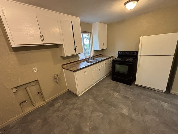 4th image of 522 Charlotte Dr