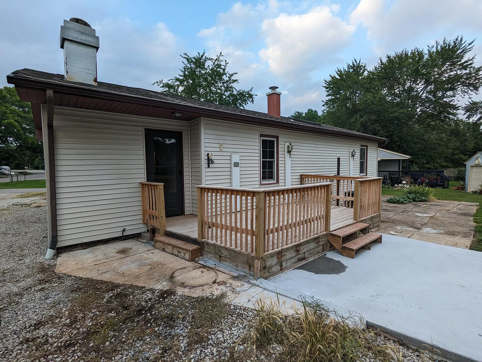 3 bed, 1186 sqft, $1,355 — Photo 3