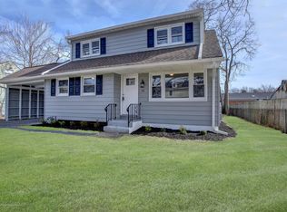 13 Hoover Dr, Brick, NJ 08724