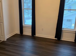 610 Hopkins St #2, Manistee, MI 49660