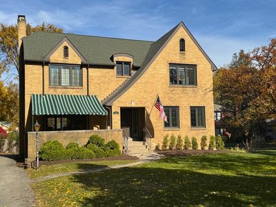 219 E Saint Charles Rd, Elmhurst, IL, 60126