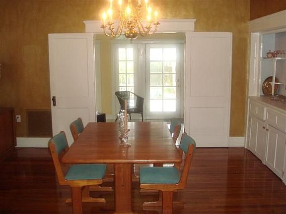 Elegant Dining Room