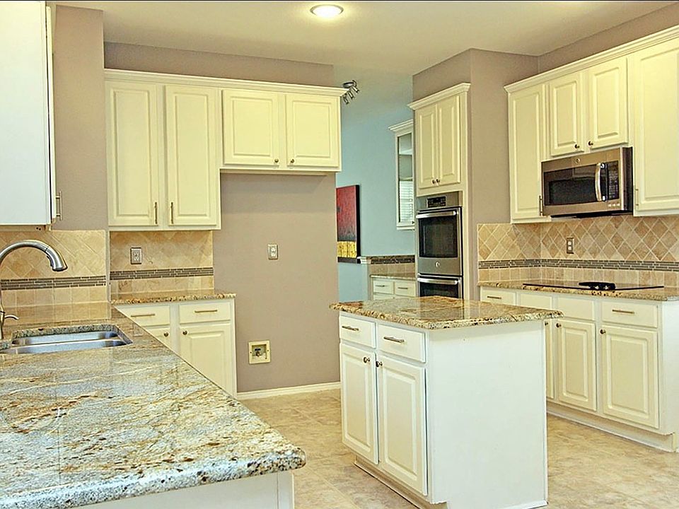 1st image of 4251 Millview Ln