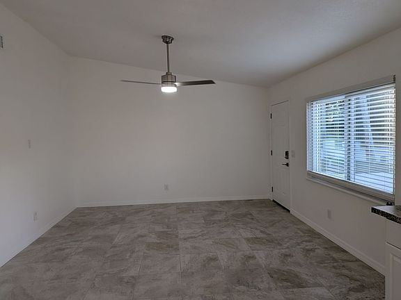 2nd image of 453 N Willowwood Pt
