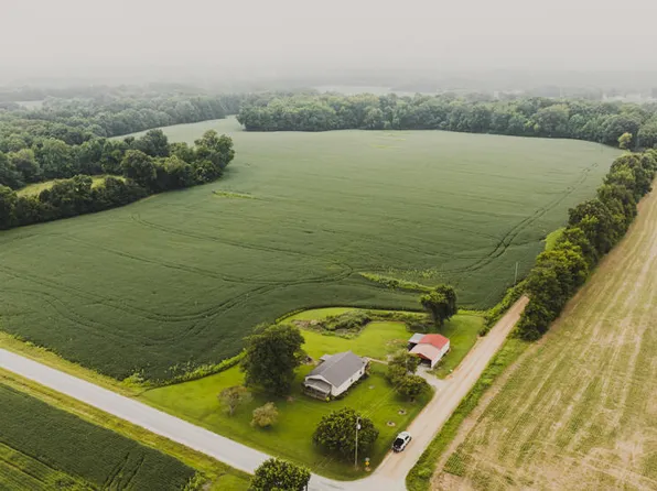 207 Kilzer Loop Rd, Humboldt, TN 38343