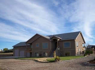 27570 Hopi Trl, Loveland, CO 80534