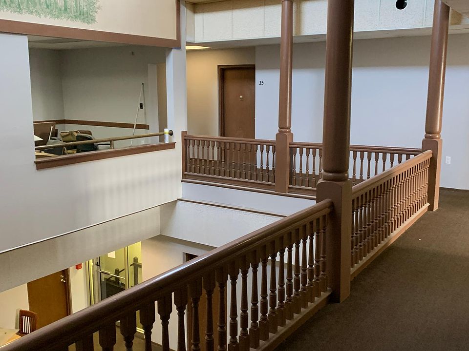 114 E Main St Ravenna OH Zillow