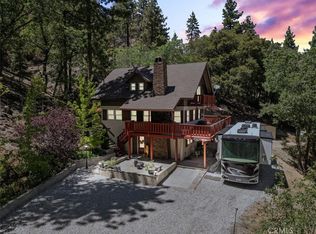 869 Mockingbird Rd, Wrightwood, CA 92397